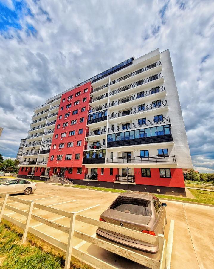 Apartament Delux Bacău Екстериор снимка