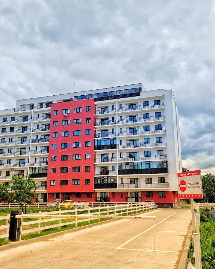 Apartament Delux Bacău Екстериор снимка