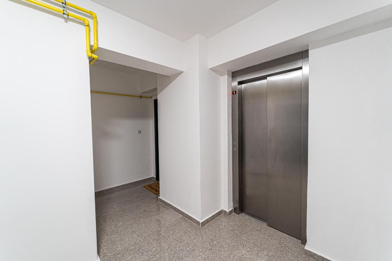 Apartament Delux Bacău Екстериор снимка